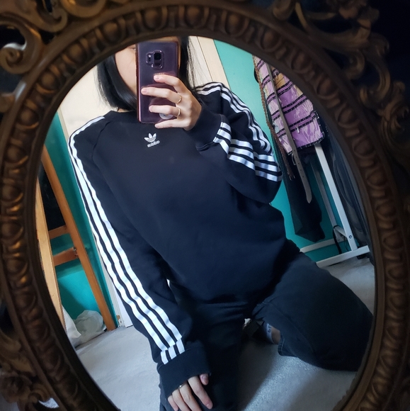 💫 2/$25💫 ADIDAS TRF Crewneck Sweater - black, size S - Picture 2 of 4